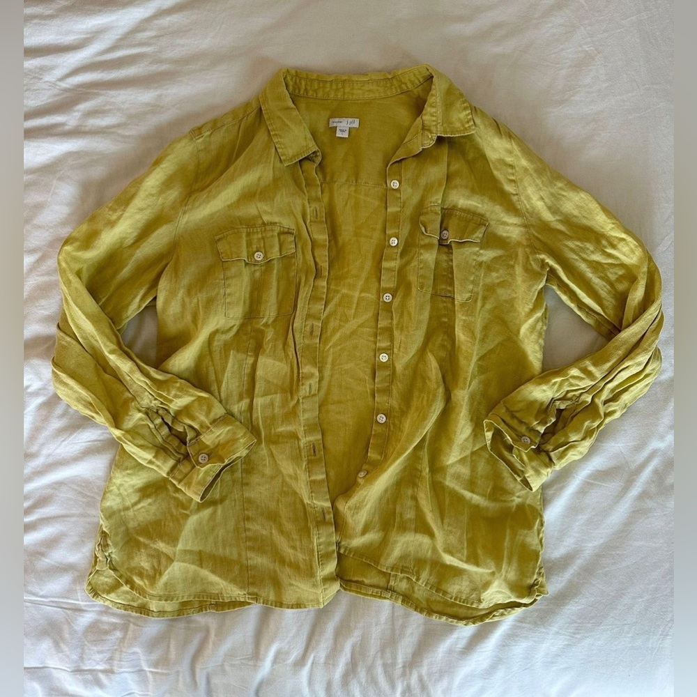 Green button down
